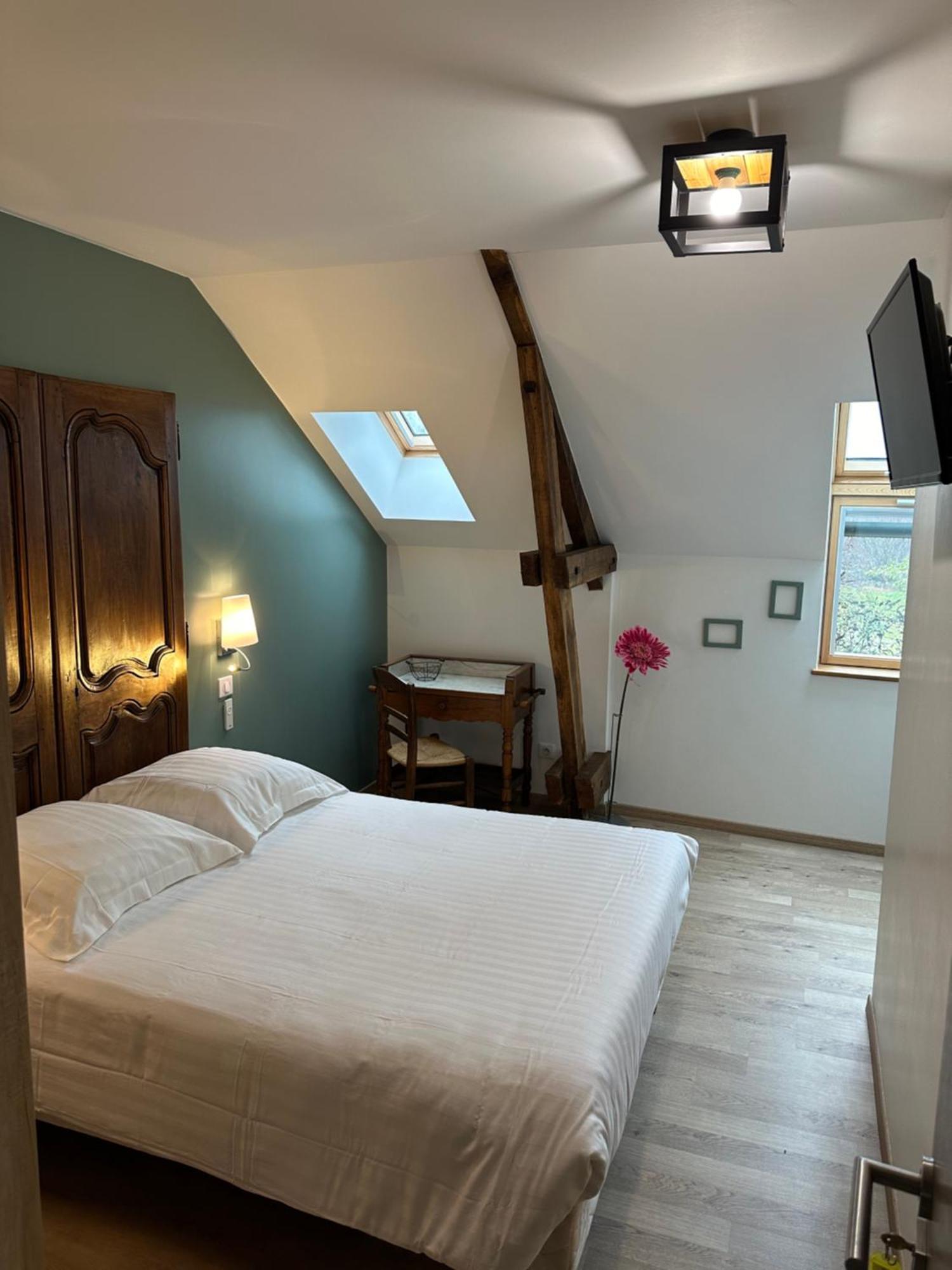 Bed and Breakfast La Ferme De Maraval Cenac-et-Saint-Julien Экстерьер фото