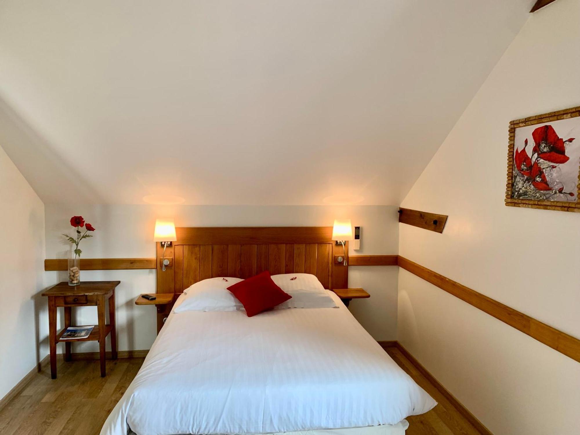 Bed and Breakfast La Ferme De Maraval Cenac-et-Saint-Julien Экстерьер фото